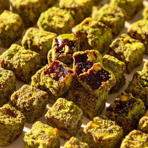 Black Mulberry and Antep Pistachio Turkish Delight 1250g