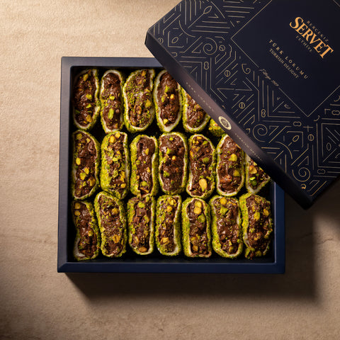 Chocolate-covered Antep pistachio wrapped Turkish delight 1250g