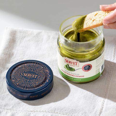 Antep Fıstıklı Tahin Helvası 400g + Antep Fıstığı Ezmesi 200g